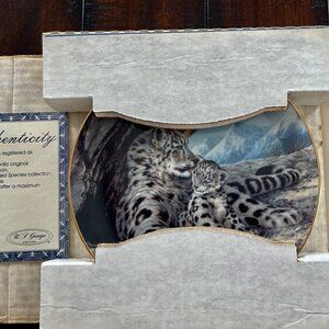 Bradford Exchange W. S. George The Snow Leopard Cira 1989 Collector's Plate